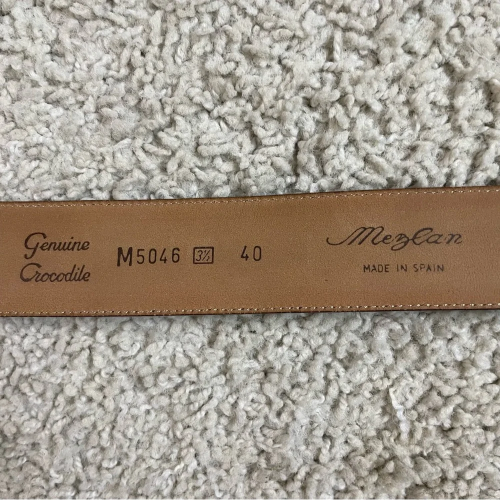 Men's MEZLAN Black GENUINE CROCODILE Designer BELT  40